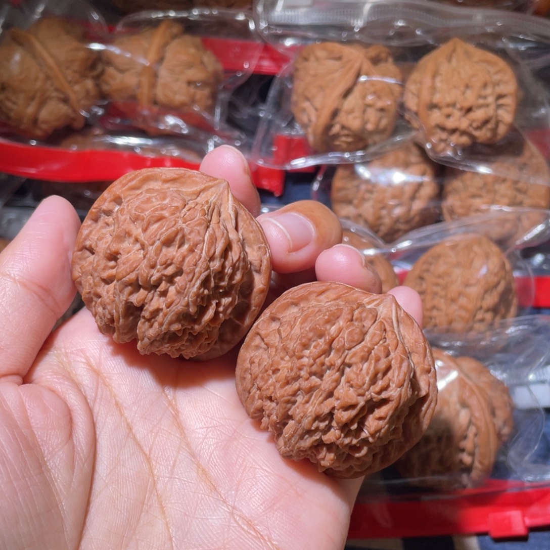 Z***主文玩核桃吊坠文玩核桃137。41