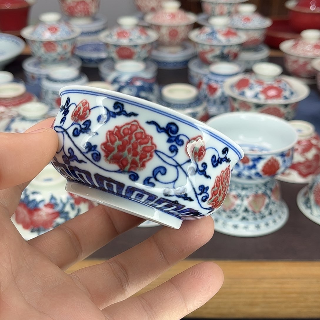 景德镇陶瓷青花釉里红