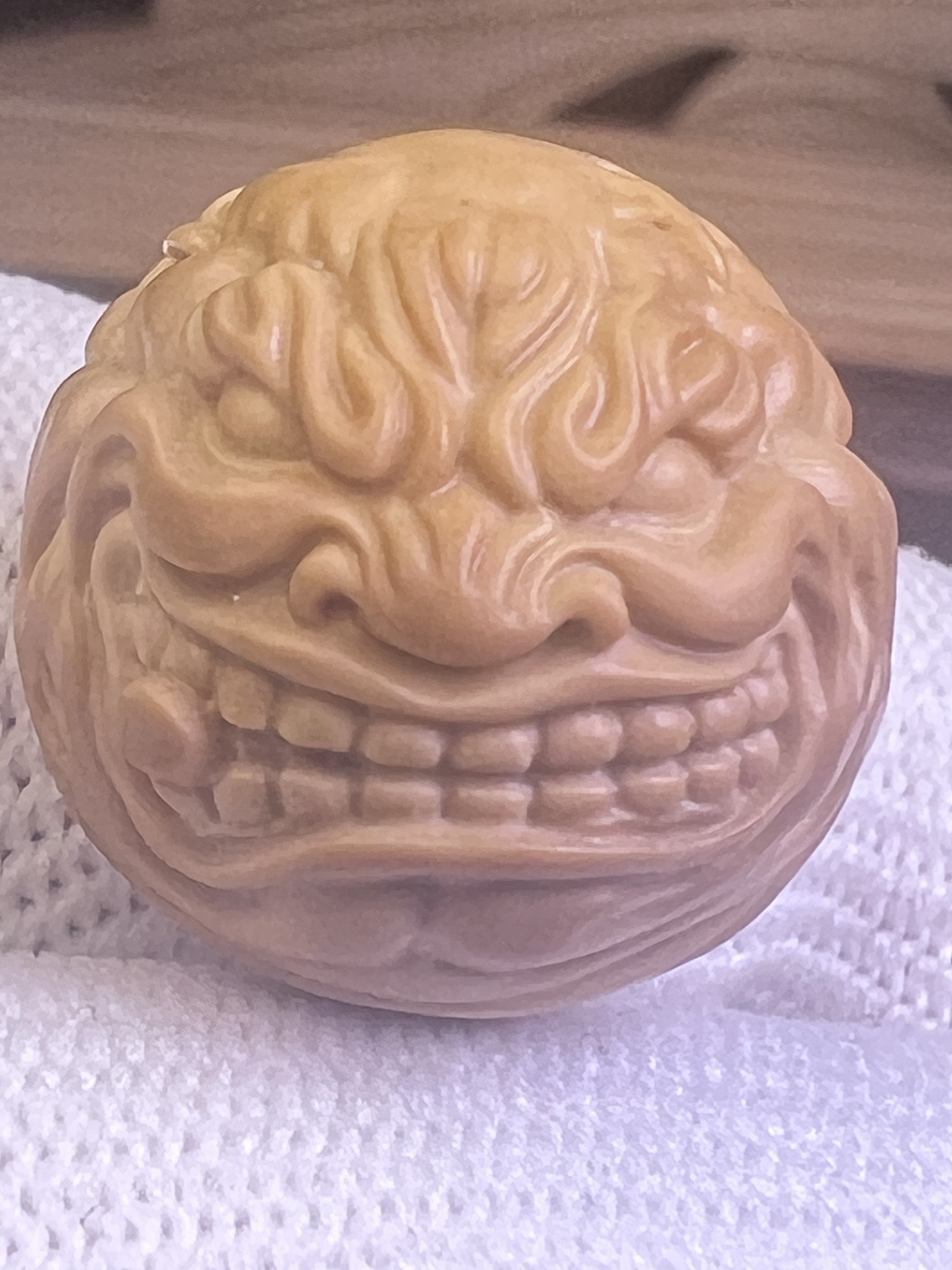 18左右新小辫烟鬼猴头核桃（全品有正常封口线）