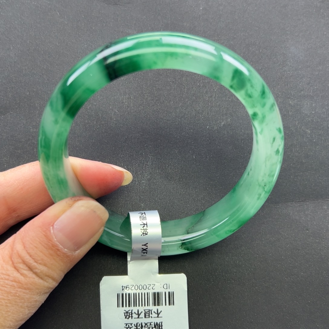 石英质玉（非洲翠）未镶嵌手镯+菩提59.7