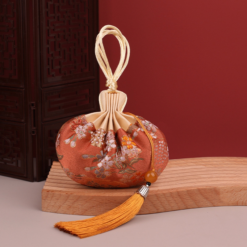 天然草本手工中草药泰岁香囊通鼻解郁清香淡雅