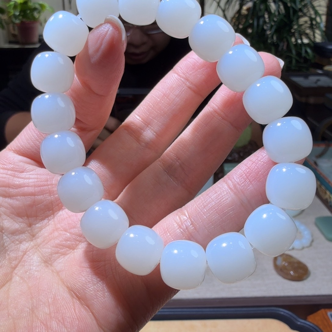 和田玉手链未镶嵌