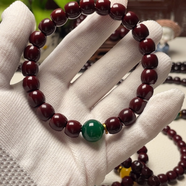 张***发吊坠猴头核桃猴头手串