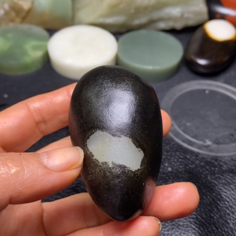 和田玉珠宝奇石未镶嵌