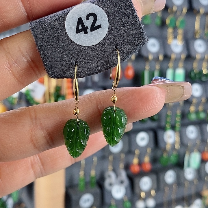 和田玉耳饰18K金镶嵌