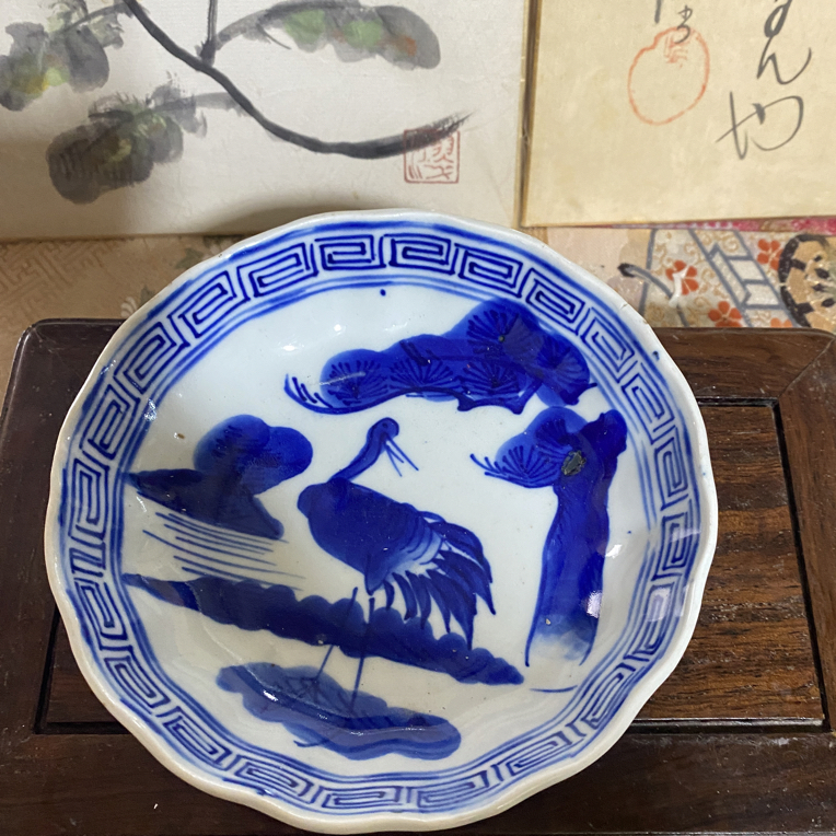 老青花玉璧底手绘松鹤延年壶承，有窑点缩釉属正常，介意勿拍陶瓷
