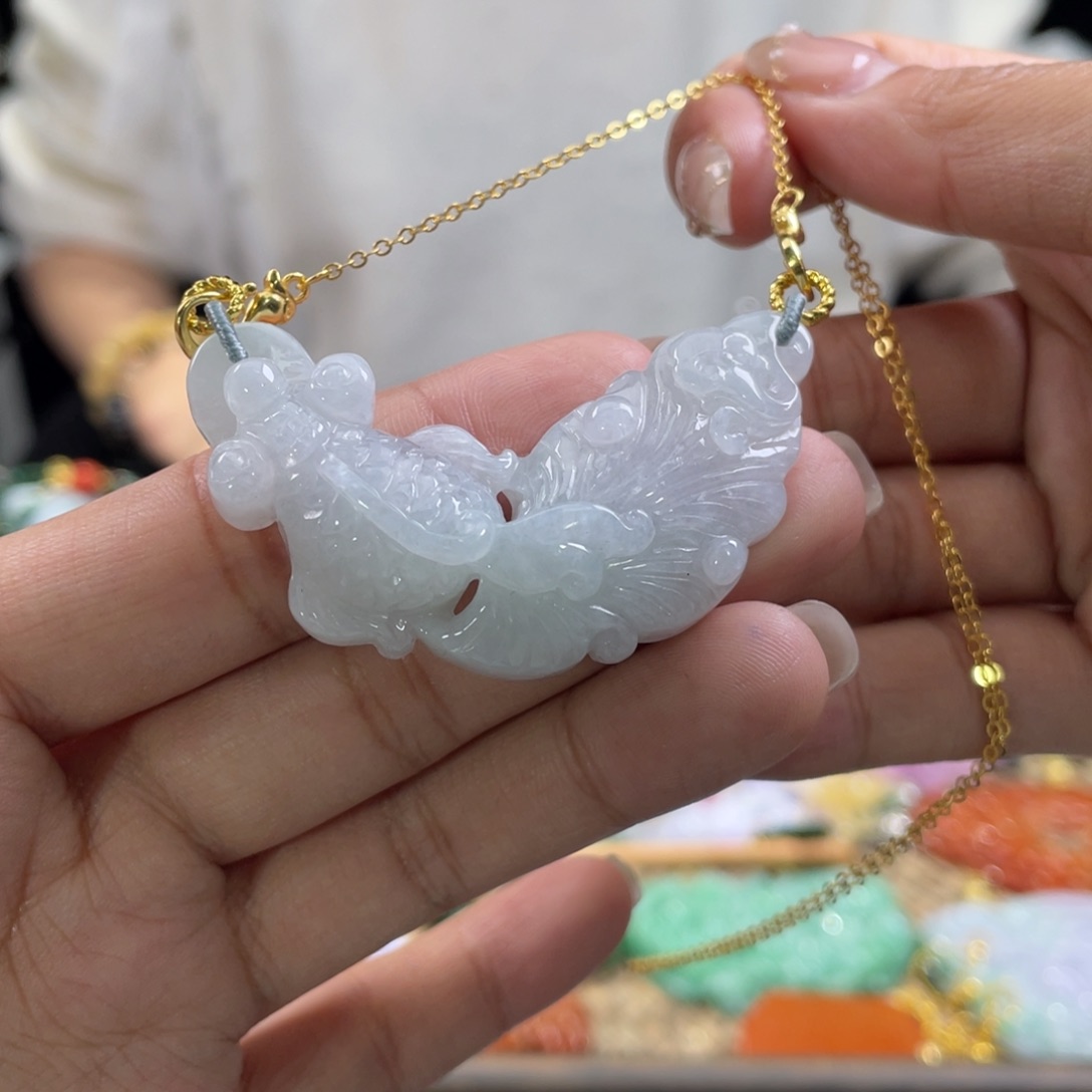 翡翠颈饰未镶嵌代编织