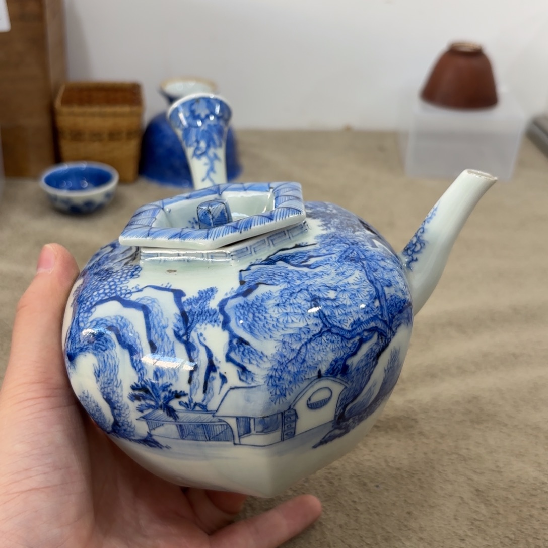 瓷片非常好看漂亮的物品 