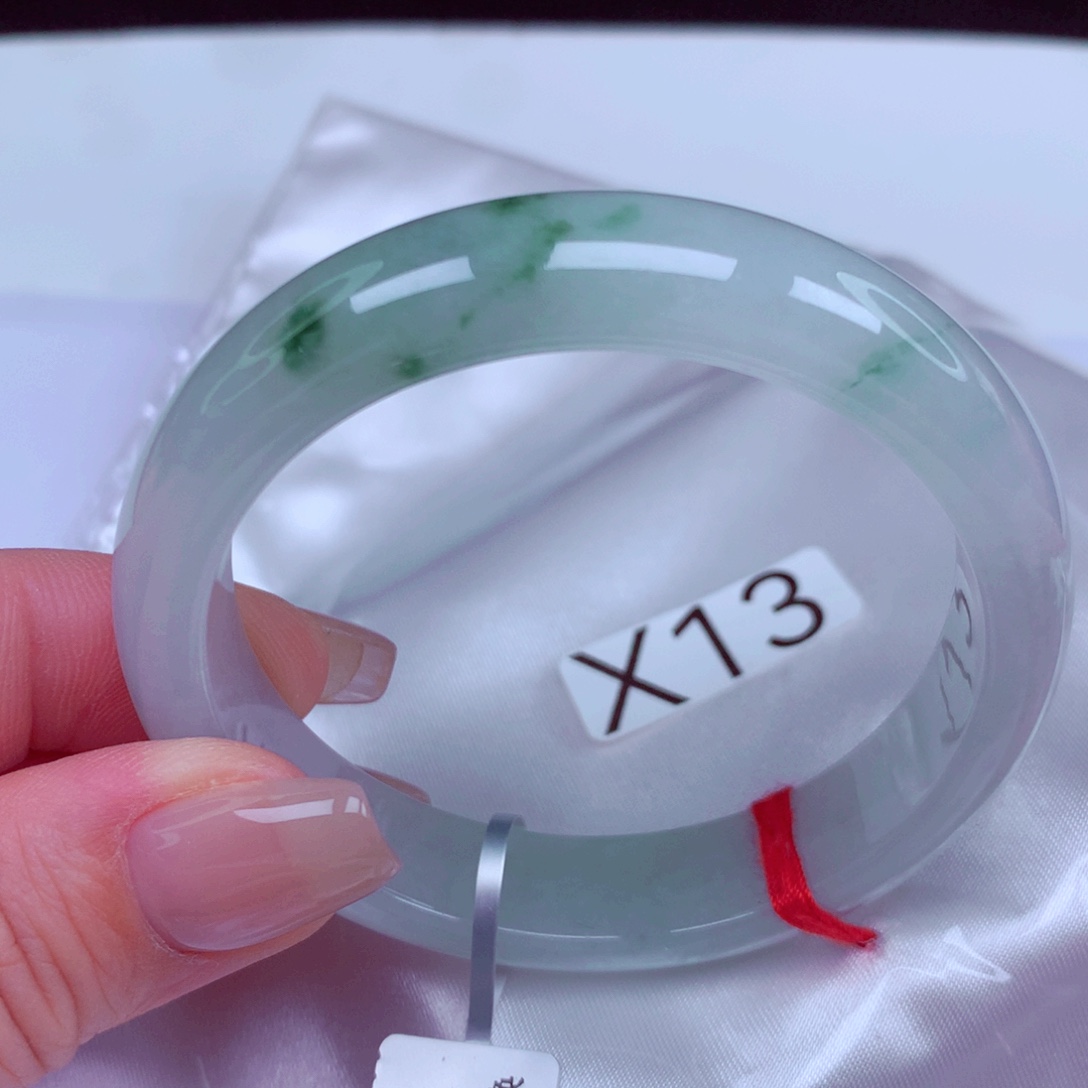 翡翠未镶嵌手镯手镯