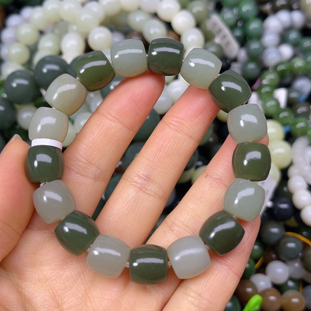 和田玉未镶嵌手链