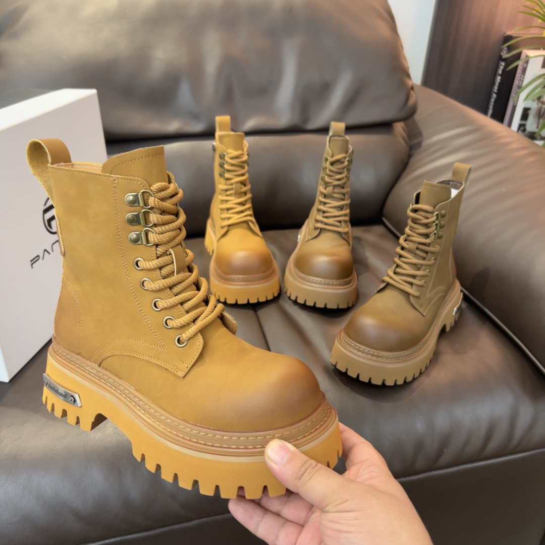 2025广州正版 新款推荐505-1小个子穿搭超清底5cm真皮马丁靴～抖