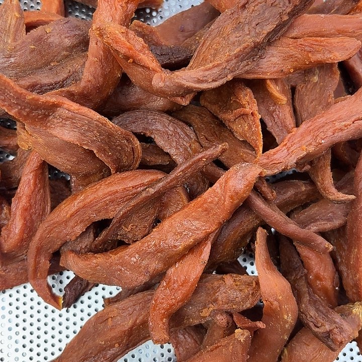 中国大陆炎陵县红薯干2斤焦糖色