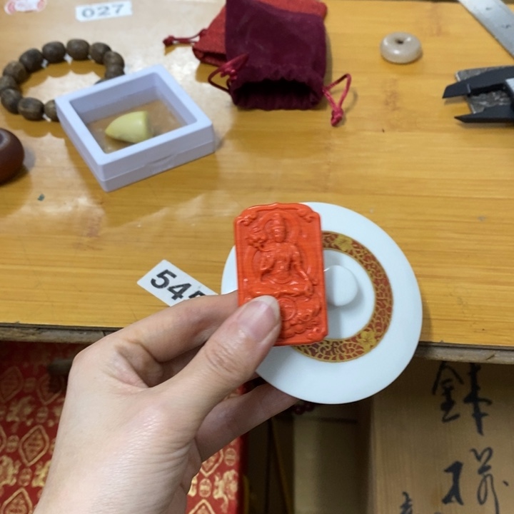 瓷片哈中古工艺品一件