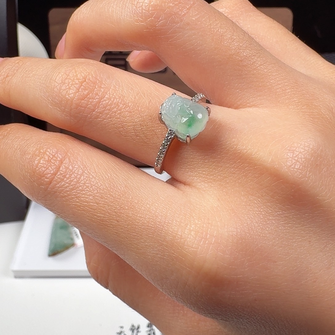 翡翠银S925镶嵌颈饰