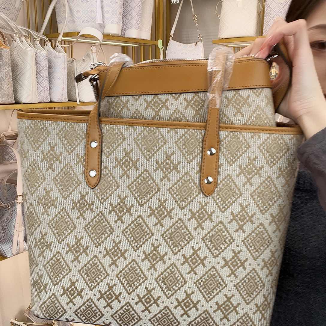 蚕丝井字纹子母托特包