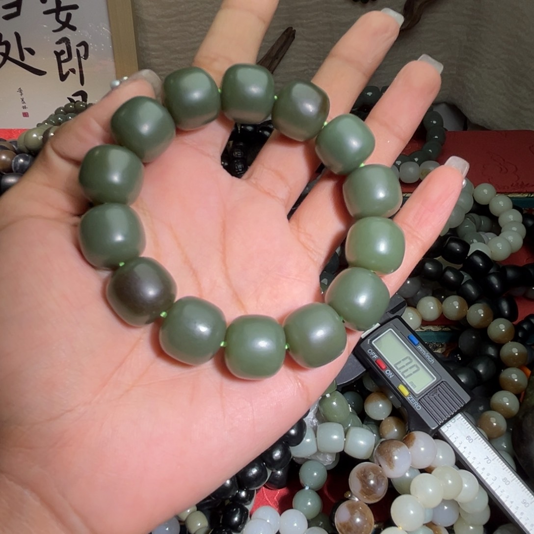 和田玉手链未镶嵌