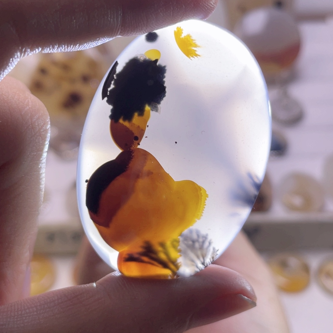 玛瑙/玉髓未镶嵌珠宝奇石