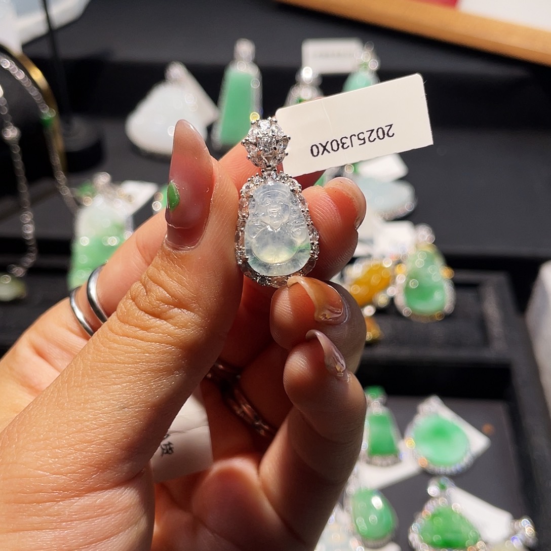 翡翠银S925镶嵌颈饰