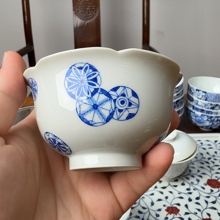 福利品青花皮球花大杯