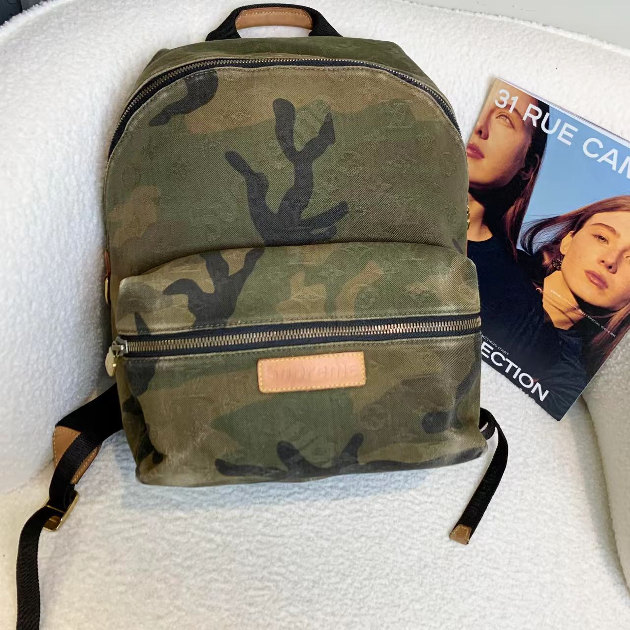 95新 LouisVuitton/路易威登 壹臻/联名款迷彩双肩包 51643653