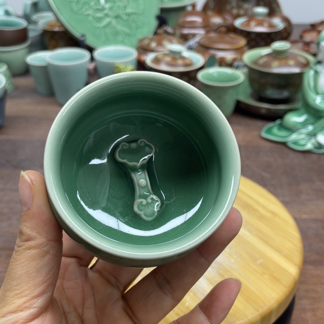 微瑕特价青瓷青瓷