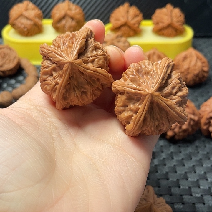 把件文玩核桃44四棱