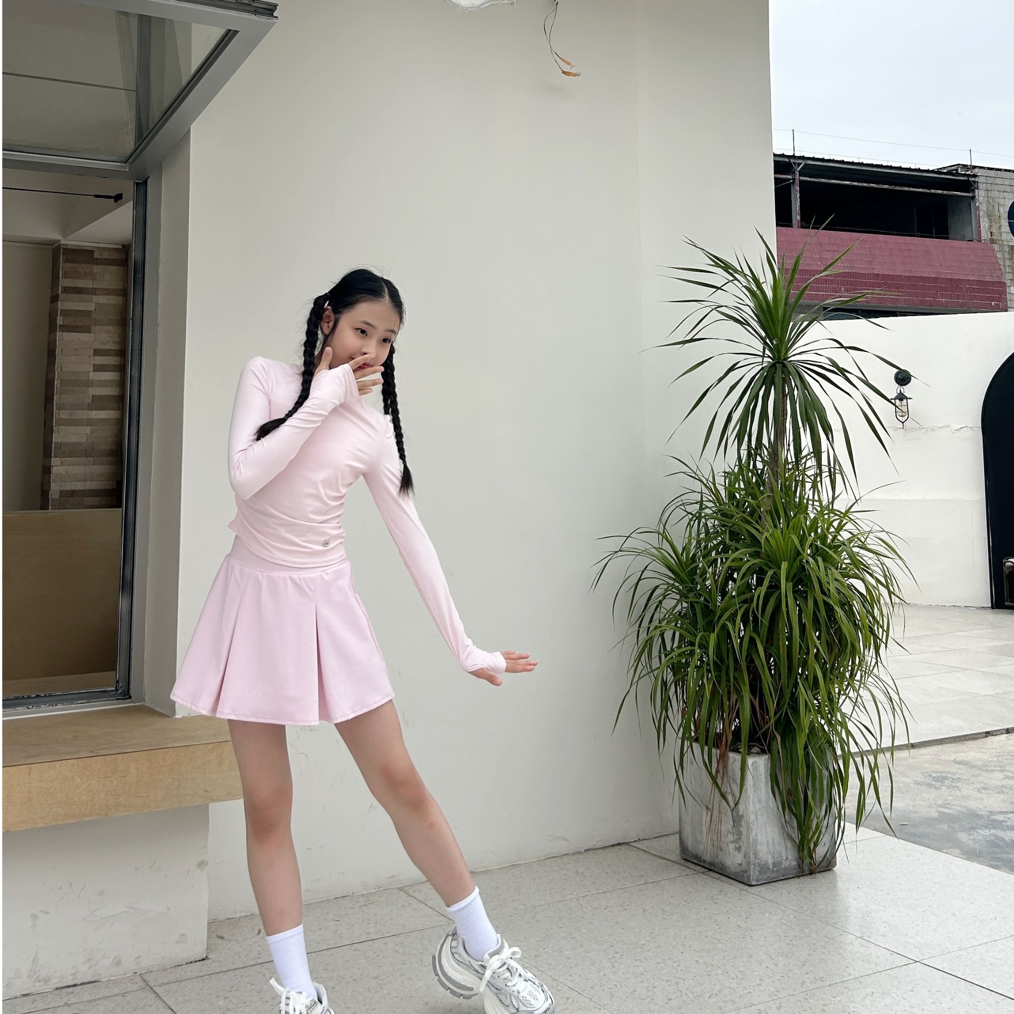 雪妈ESTAR独家定制舞蹈生现代舞瑜伽褶皱长袖打底衫2431