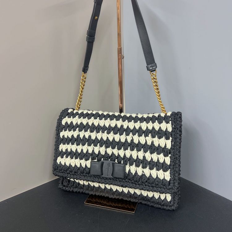 95新/菲拉格慕/包包/[251230XZWC]/C18378632011