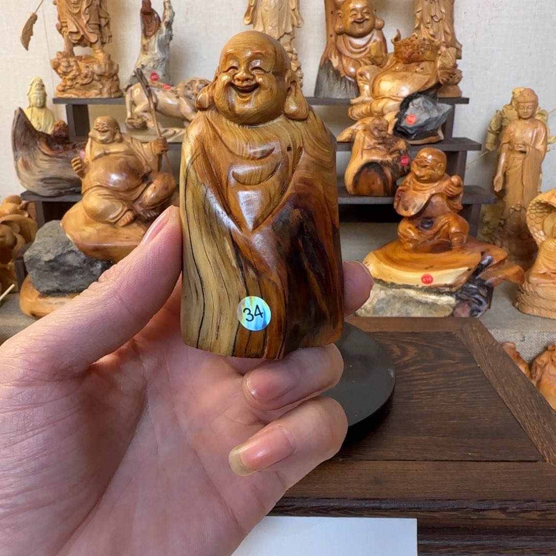 崖柏小木匠艺雕一物一拍