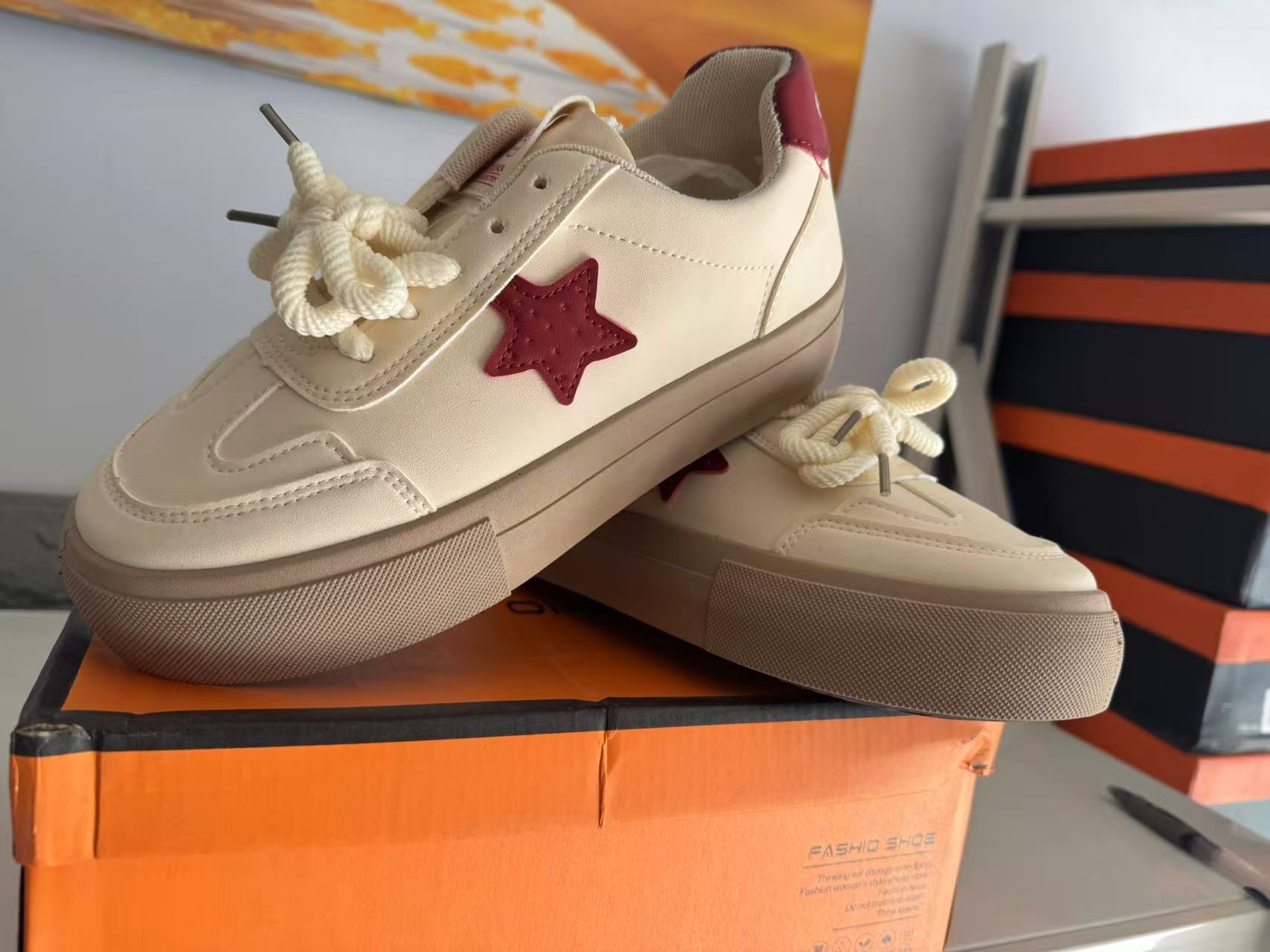 主播推荐编码时尚潮鞋，默认微瑕，完美主义者慎拍