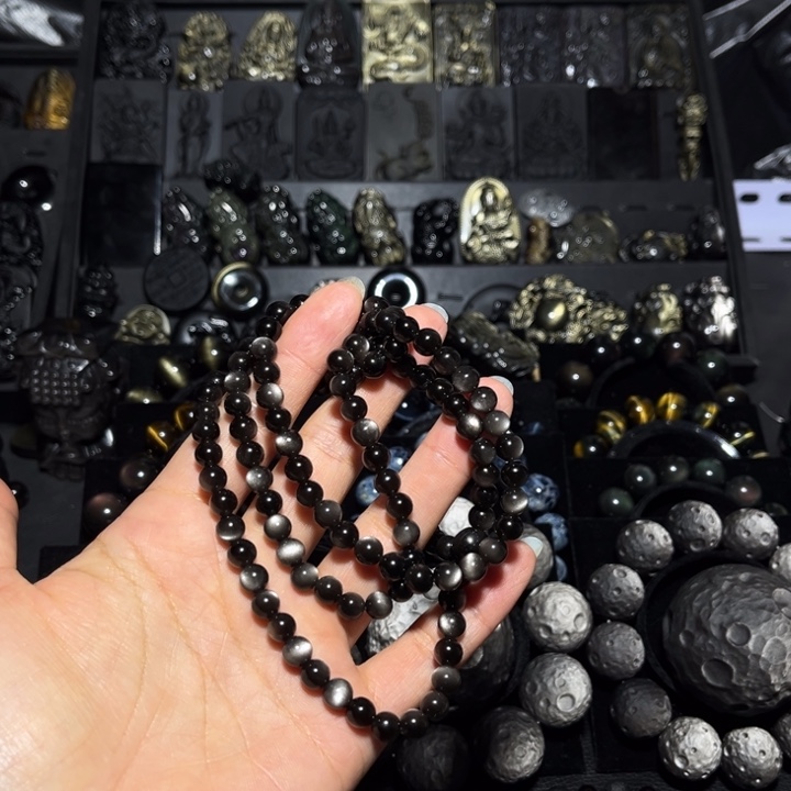 g***蝈黑曜岩未镶嵌珠宝奇石