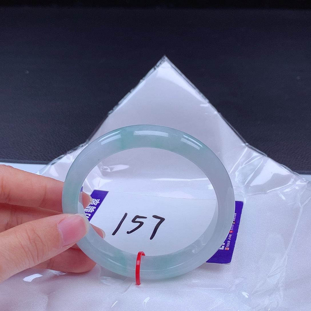 翡翠手镯未镶嵌手镯000697