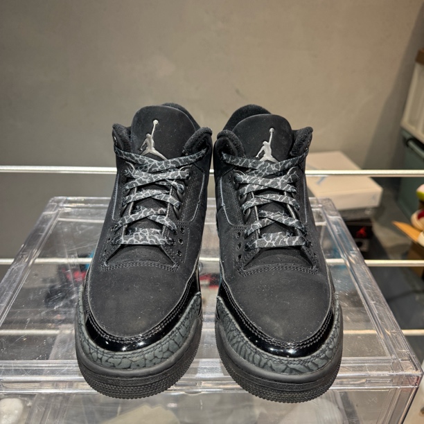 95新 MM6 42.5码 原盒 AJ3黑猫 运动鞋