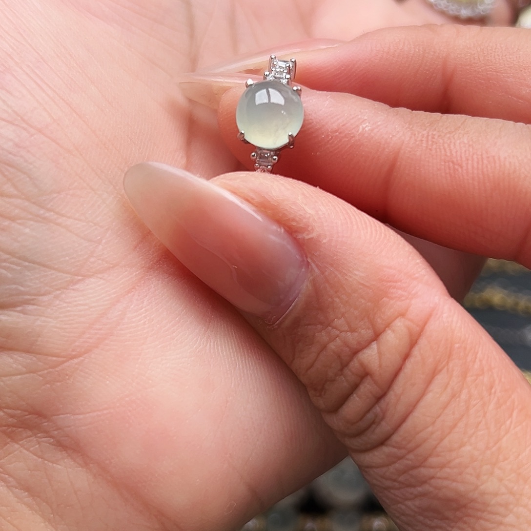 翡翠银S925镶嵌戒指缅甸天然A货翡翠戒指