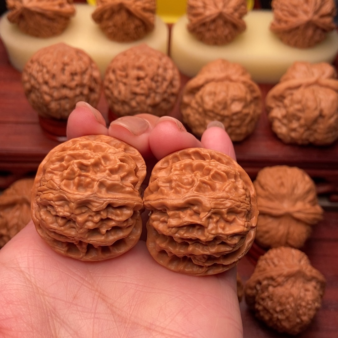 桃核把件苹果园狮子头37