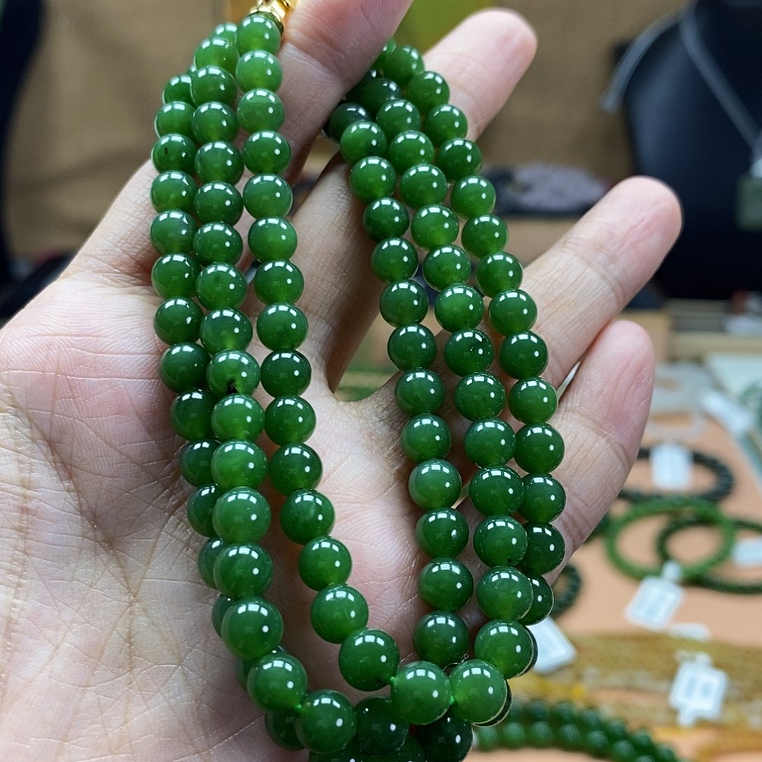 和田玉（碧玉）未镶嵌颈饰6mm阳绿