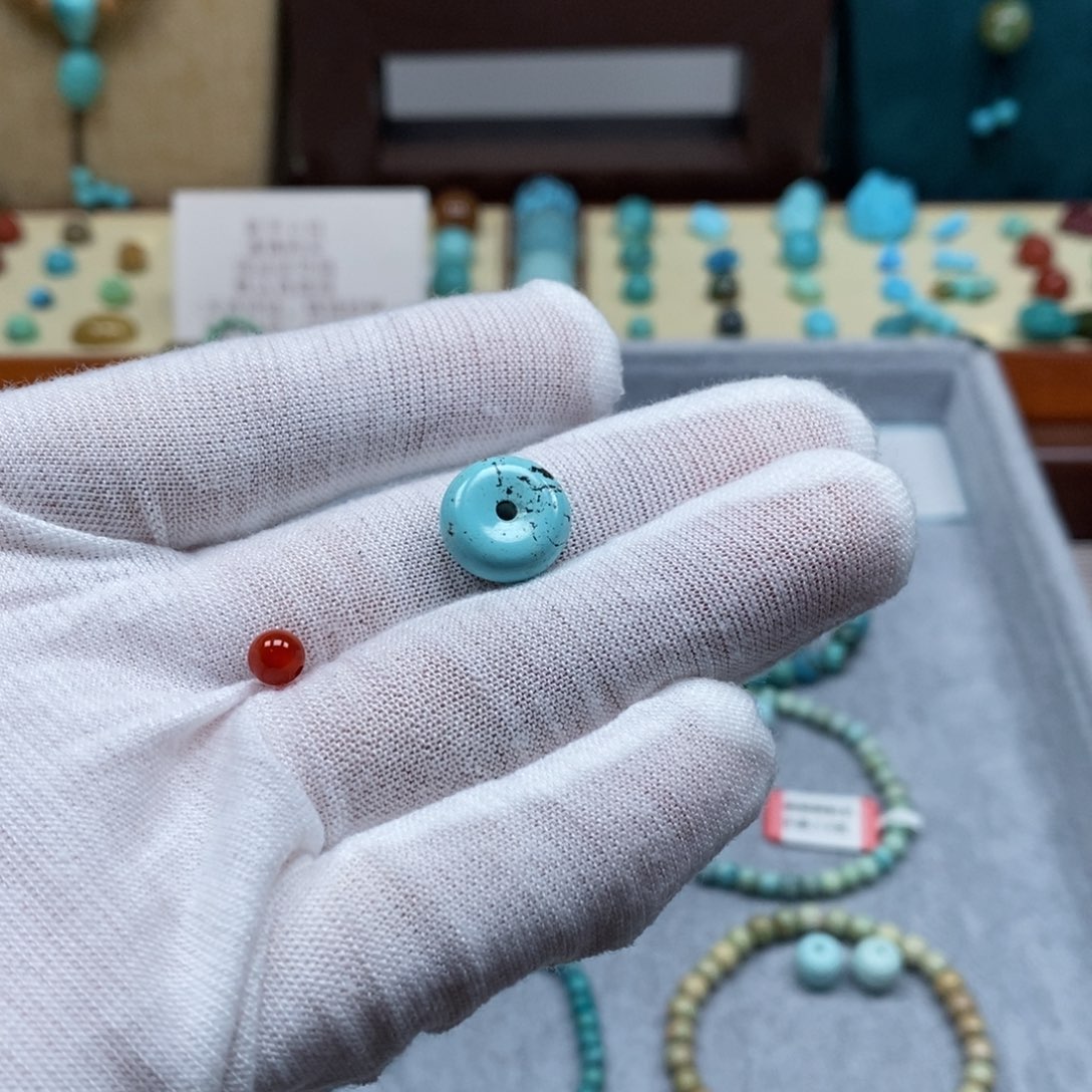 未镶嵌配饰南红玛瑙