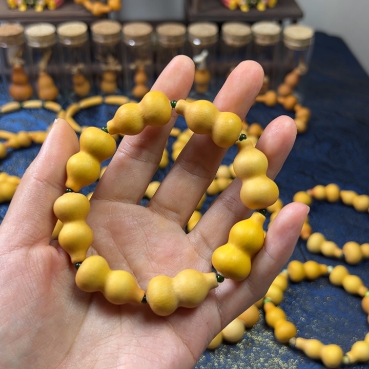 朝***夕精品葫芦手串草里金