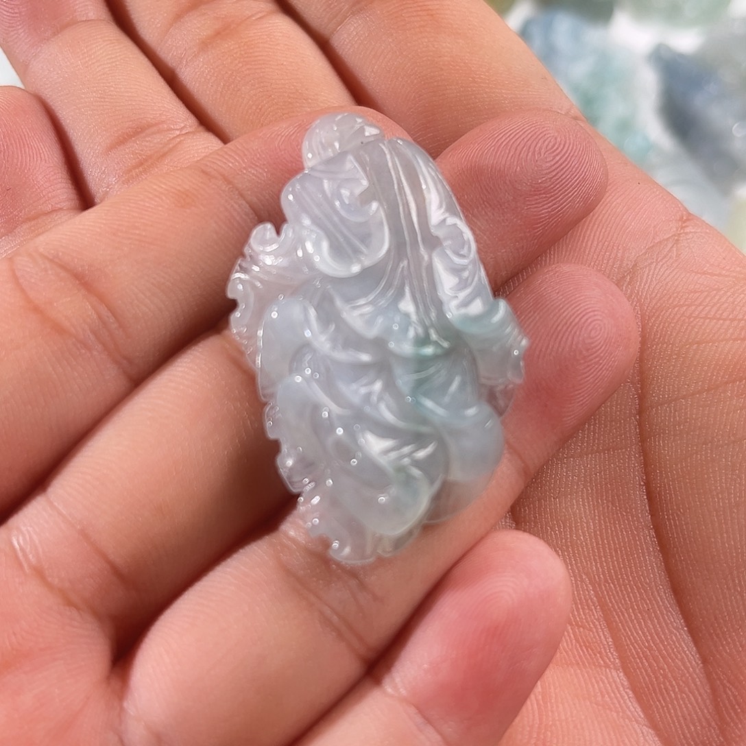 颈饰未镶嵌翡翠白菜