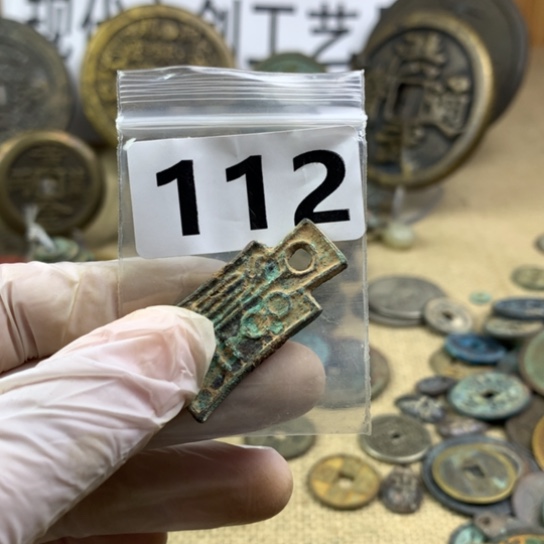 园***园铜现代文创工艺品