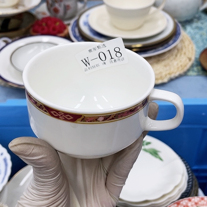 用****018 满28包邮，默认微瑕，完美慎入