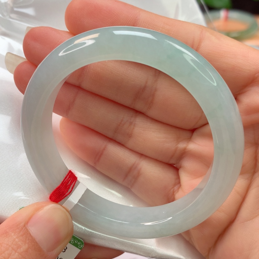 【闪购商品】翡翠手镯未镶嵌天然翡翠手镯