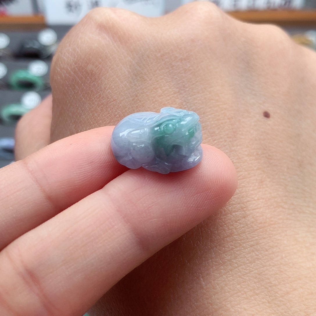 翡翠戒指未镶嵌天然翡翠