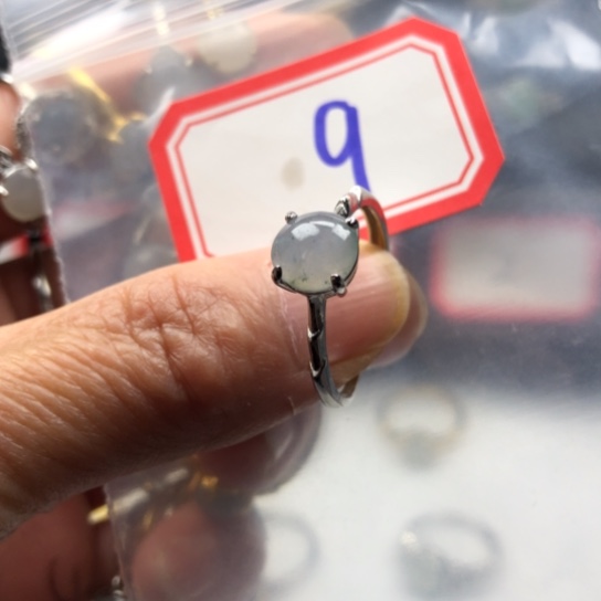 翡翠未镶嵌戒指缅甸