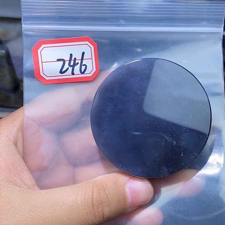 和田玉和田玉边角料随机发未镶嵌