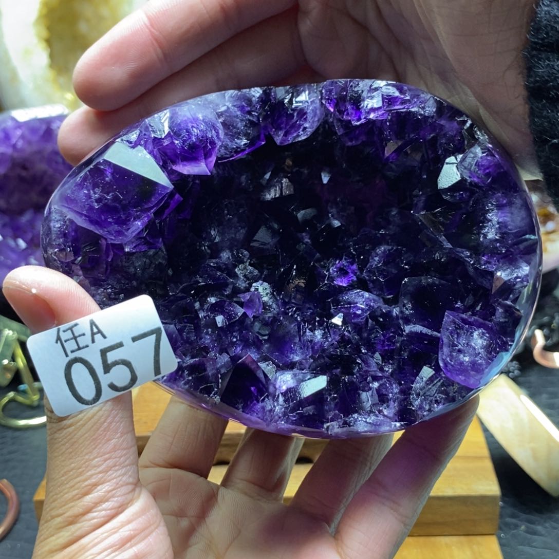 水晶大型摆件（非配饰）未镶嵌