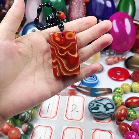 玛瑙/玉髓未镶嵌珠宝半成品