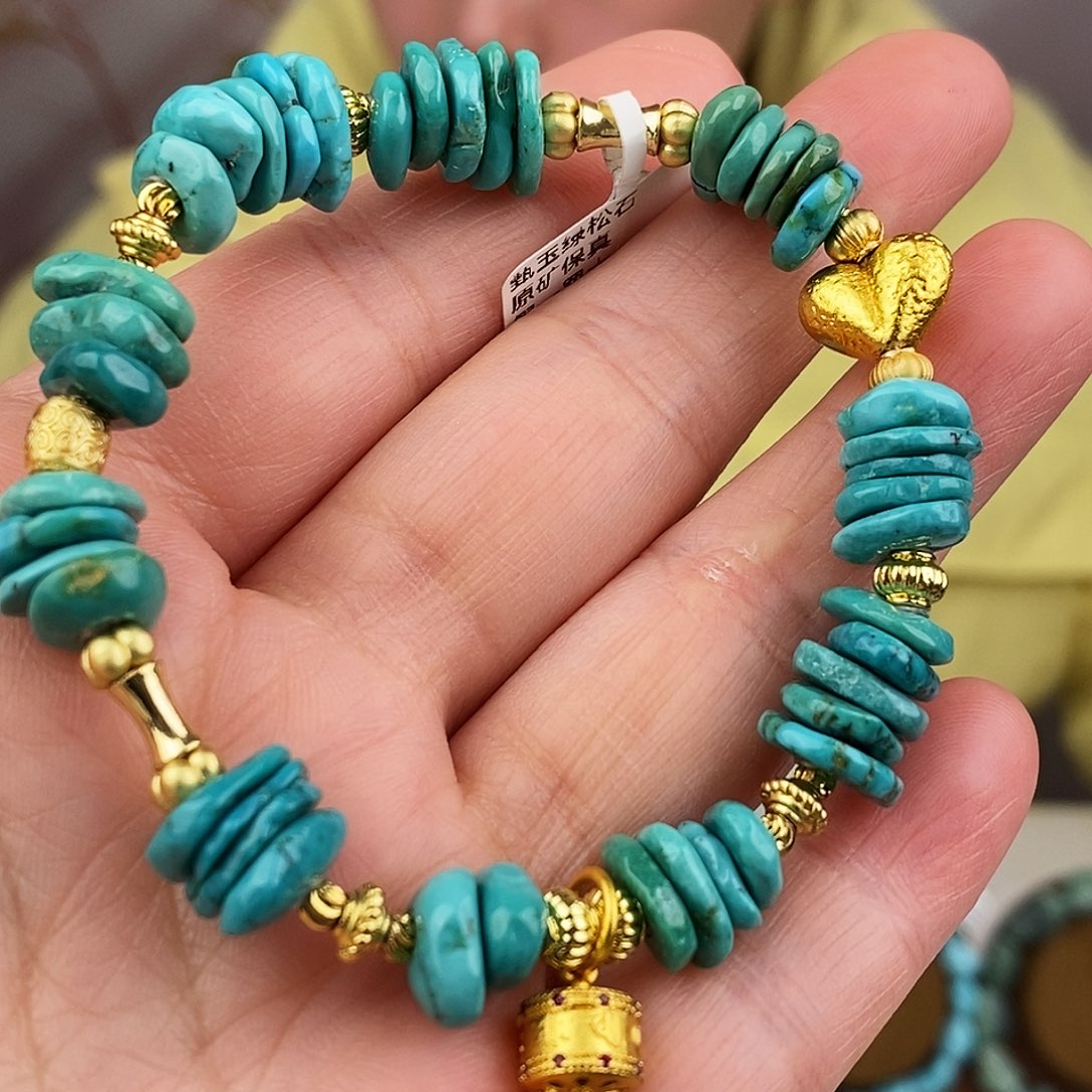 绿松石未镶嵌原矿