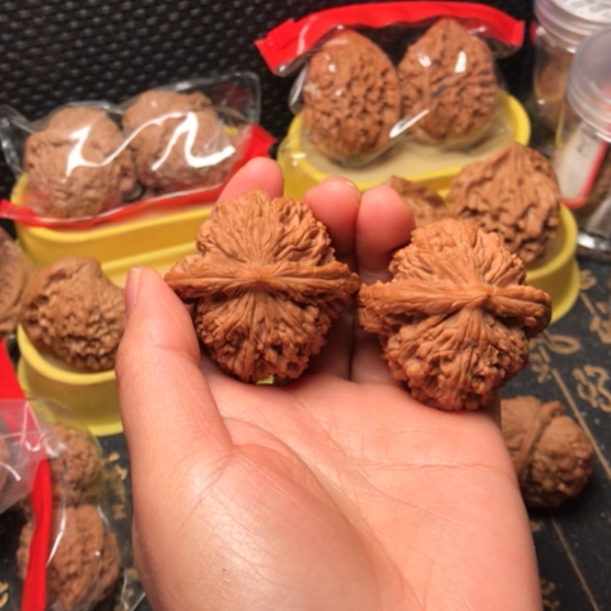 【闪购商品】核桃手串/手链狮虎兽46文玩核桃
