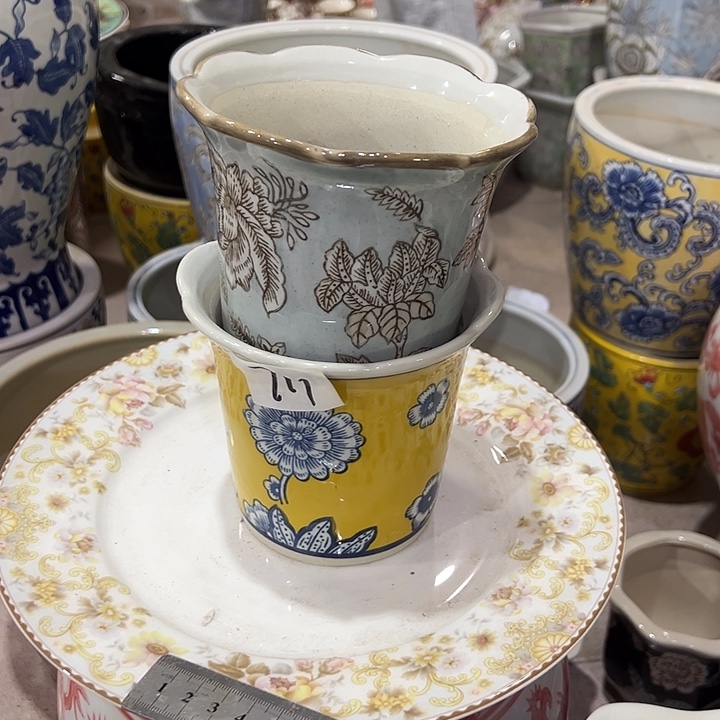 瓷片瑕。。，。。，。。。。。。。